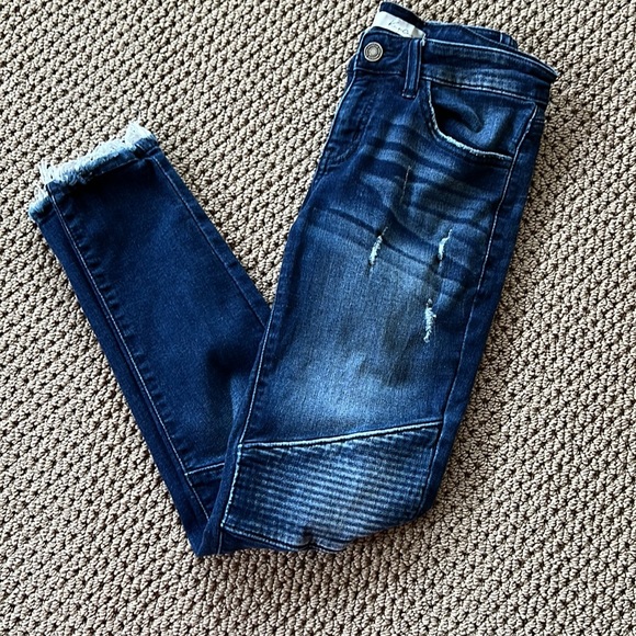 KanCan jeans, size 5 in excellent condition - Picture 10 of 10